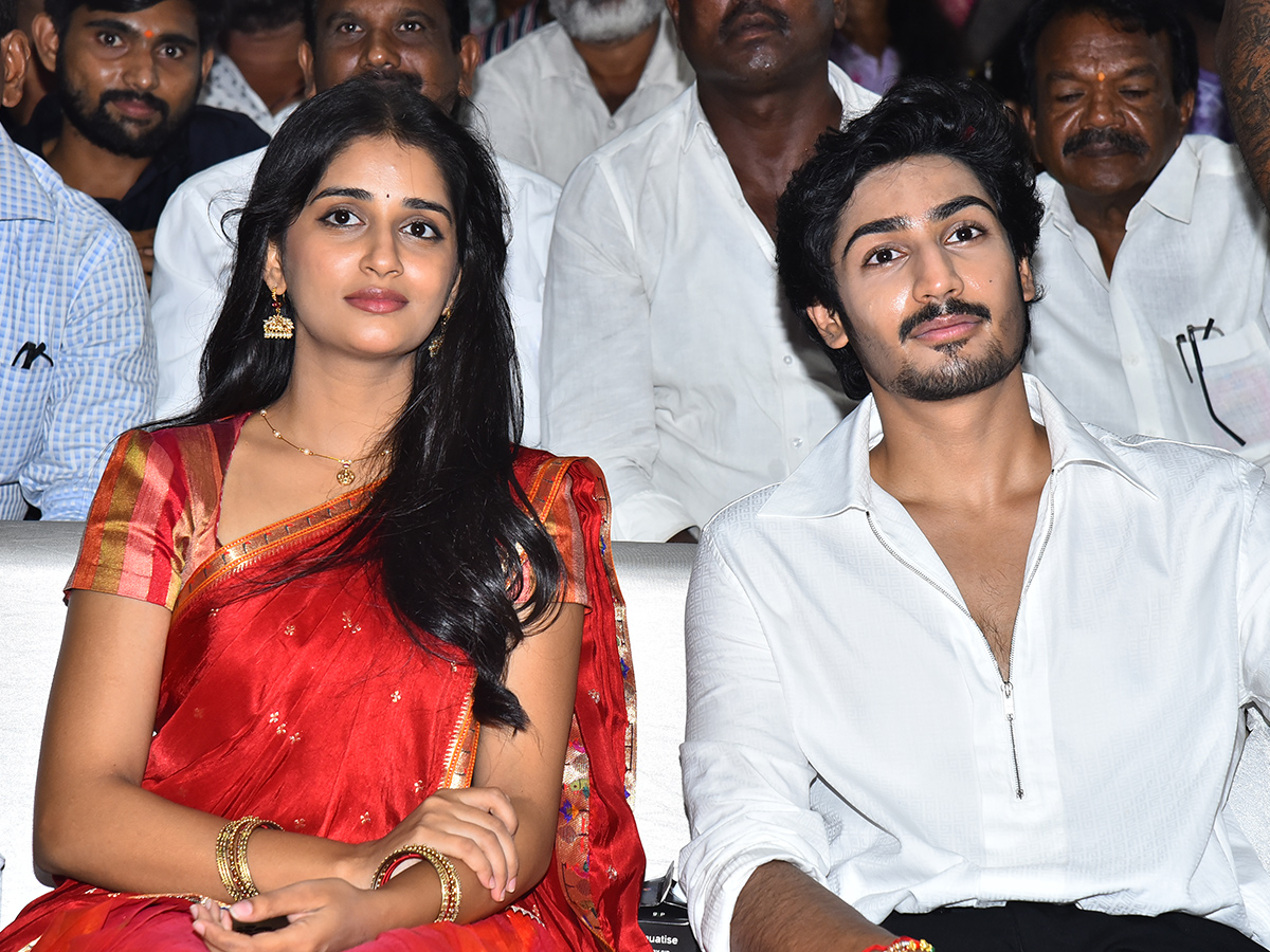 Anakapalli_20Movie_20Pre_20Release_20Event_20HD_20Photos__20_289_29.jpg 9