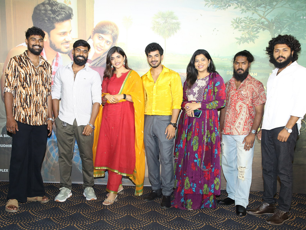 Rithu_20Chowdary_20And_20Demon_20Pavan_20Bangaram_20Song_20launch_20viral_20photos__20_2815_29.jpg 15