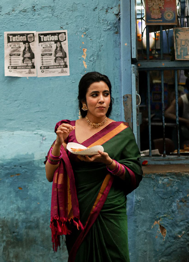 Shivani_20Nagaram_20_2814_29.jpg 14