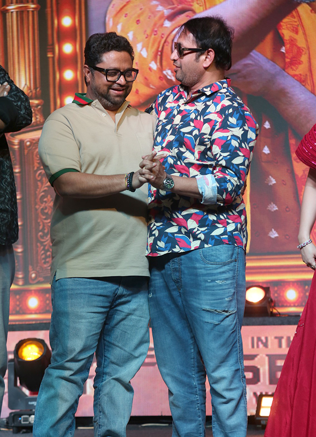 Ramba-Oorvasi-Menaka-Movie-Pre-Release-Event-HD-Photos_-(16).jpg 16
