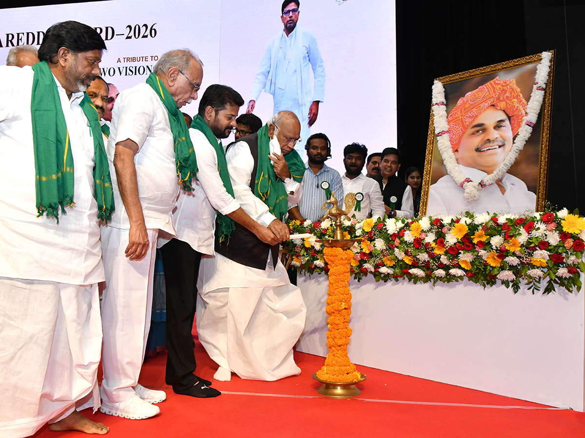 Y-S-Rajasekhara-Reddy-Award-2026-in-New-Delhi-Photos_-(1).jpg 1