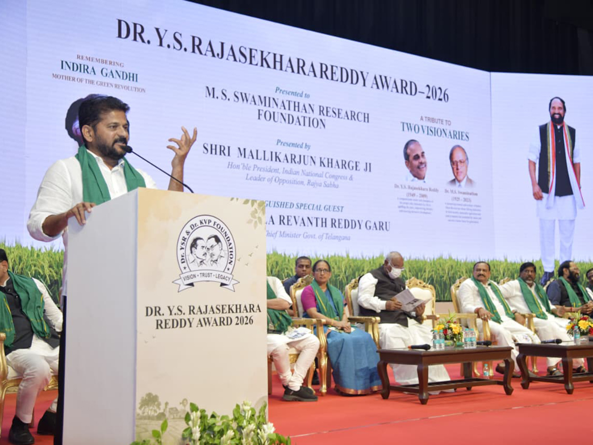Y-S-Rajasekhara-Reddy-Award-2026-in-New-Delhi-Photos_-(19).jpg 19