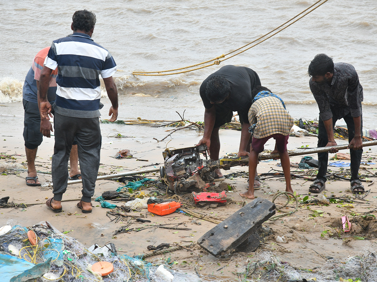 Cyclone-Arnab-in-Andhra-Pradesh-Today-Photos_-(2).jpg 2