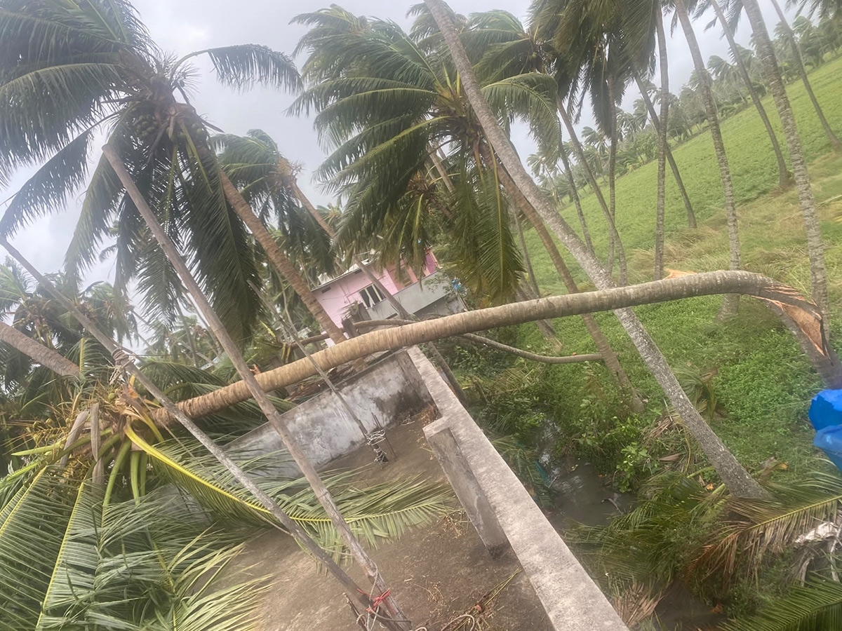 Cyclone-Arnab-in-Andhra-Pradesh-Today-Photos_-(6).jpg 6