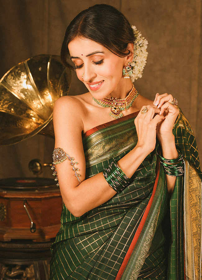 actress-anshu-3.jpg 4