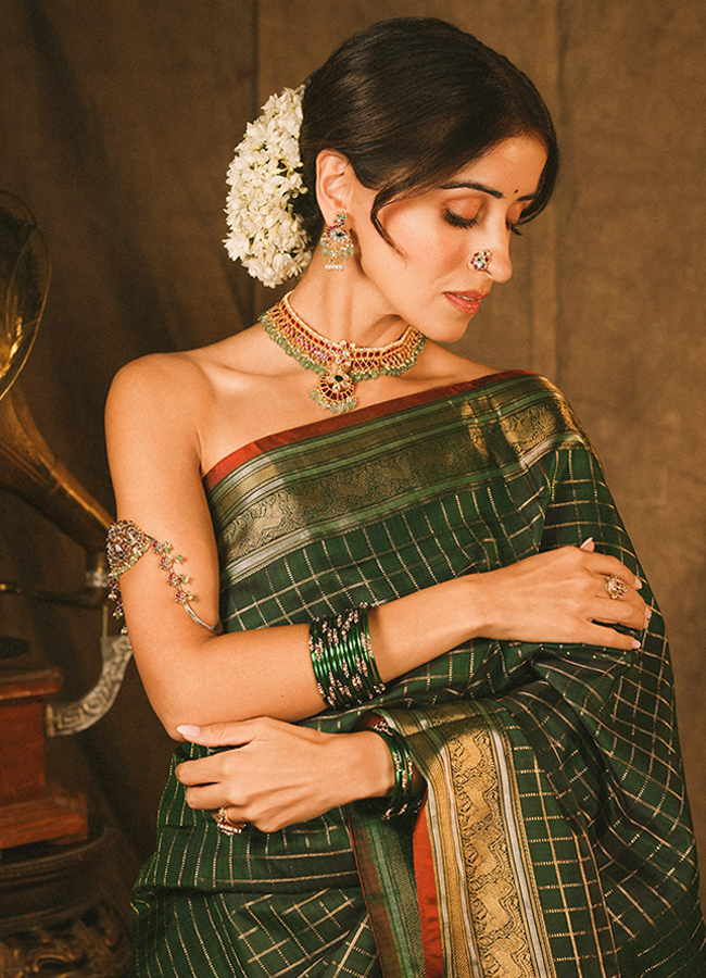 actress-anshu-7.jpg 8