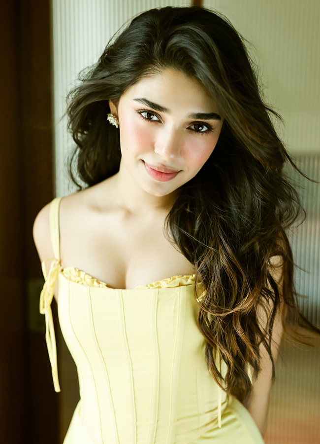Krithi-Shetty-12.jpg 13
