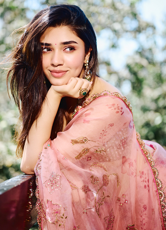 Krithi-Shetty-13.jpg 14