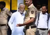 గుర్తుపట్టారా? ఒకప్పుడు &lsquo;బాగా రిచ్&zwnj;&rsquo;.. ఇప్పుడు షార్ప్&zwnj;షూటర్లు మధ్య జైలు జీవితం!