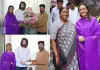 స్టైలిష్&zwnj; లుక్&zwnj;లో మహేశ్&zwnj;.. సీతక్కకు ఫ్యాన్&zwnj; అంటున్న నమ్రత (ఫోటోలు)