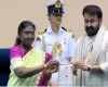 దాదా సాహెబ్ ఫాల్కే అవార్డ్ అందుకున్న మోహన్ లాల్