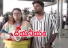 ఇండిగో సంక్షోభం : తండ్రి చితాభస్మం కలశంతో కుమార్తె నమిత ఆవేదన