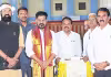 మోదీని కలిస్తే తప్పేంటి?