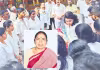 అమ్మ ఆఖరికోరిక తీర్చిన తనయులు