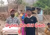 పసికందు మృతదేహంతో 20 కిలోమీటర్లు నడక 