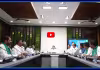 వైఎస్ జగన్ తో సమావేశమైన ఆక్వా రైతులు