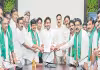ఫీడ్&zwnj; ధరలు తగ్గించాల్సిందే.. &lsquo;ఆక్వా&rsquo;పై అల్టిమేటం