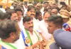 జమ్మలమడుగులో ఉద్రిక్తత.. వైఎస్సార్&zwnj;సీపీ నేతల అడ్డగింత