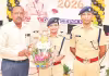 ఈ పోలీసుల సేవ చూస్తే.. ఒక్క సెల్యూట్&zwnj;తో సరిపోదు!