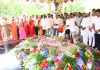 మహానేతకు ఘన నివాళి (ఫొటోలు)