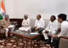 కేంద్ర మంత్రి అశ్విని వైష్ణవ్&zwnj; కలిసిన వైఎస్సార్&zwnj;సీపీ ఎంపీలు