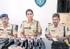 అమ్మా నాన్నలపై అలిగి.. పారిపోయిన ముగ్గురు బాలికలు