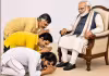 పోటాపోటీగా పొర్లు దండాలు..!  
