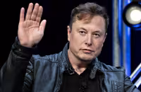 Elon Musk Breaks World Record For Worst Loss Of Fortune - Sakshi