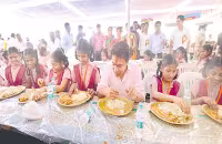 Telangana Minister KTR Chit Chat With Students About Drones - Sakshi