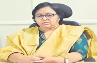 Gadwal Zilla Parishad CEO Vijaya Naik Surrender Issue Hot Topic - Sakshi
