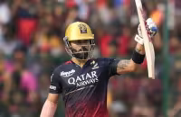Virat Kohli Completed 3000 Runs-Chinnaswamy Stadium 1st-player History - Sakshi