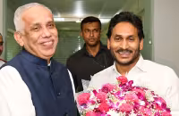 Cm Jagan Meet With Ap Governor Justice Abdul Nazeer - Sakshi