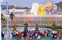 TTD cancelled on sarvadarshanam tokens - Sakshi
