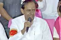 Kcr Comments At Suryapeta Press Meet After Polam Bata   - Sakshi